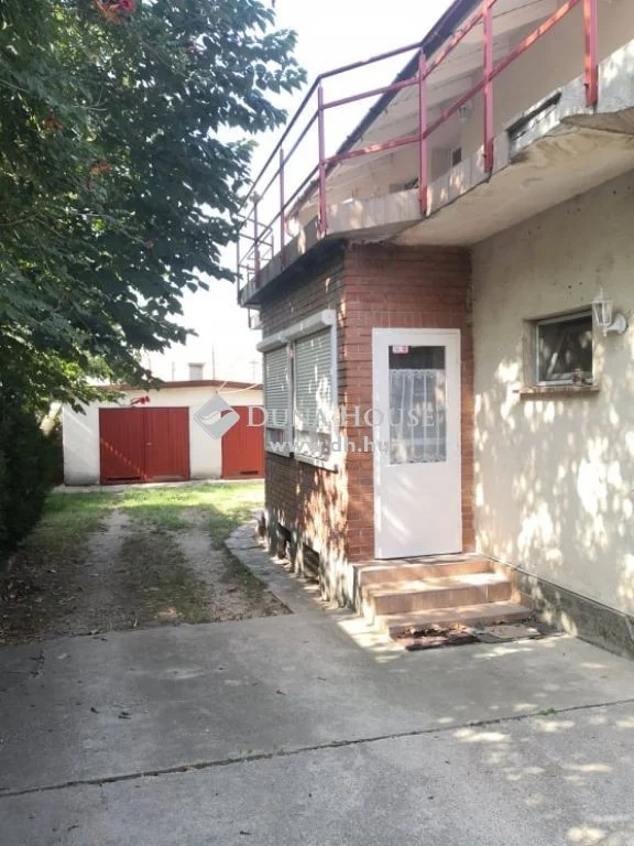 Három lakás egy panel áráért Érden - Kép 10