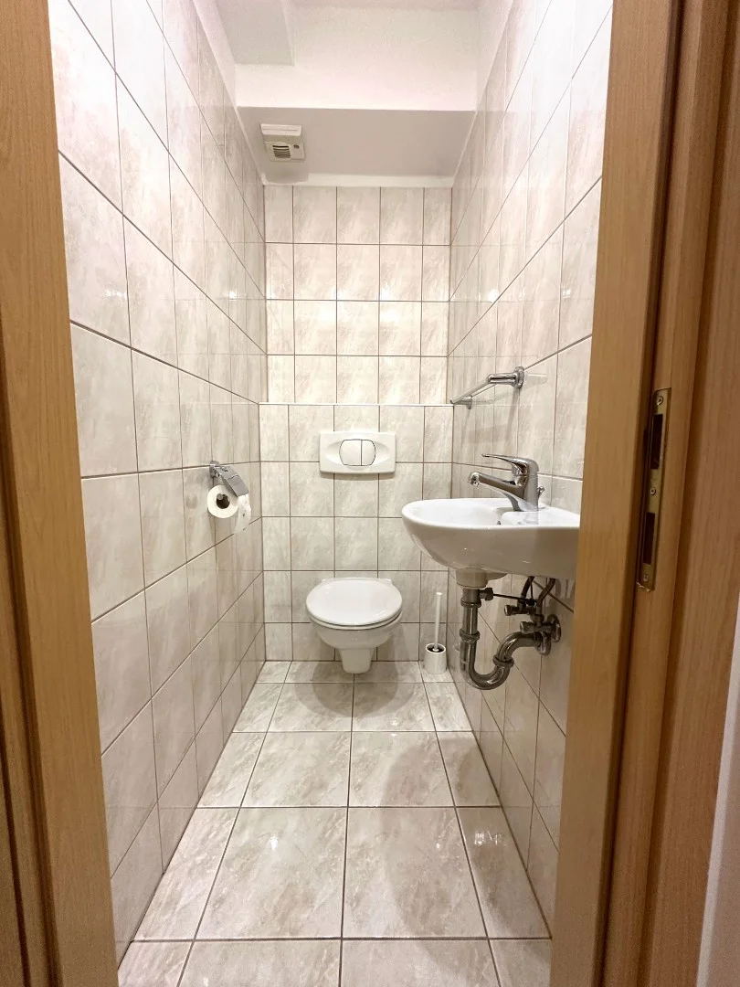 Eladó tégla lakás Budapest 03. ker.en - Kép 9