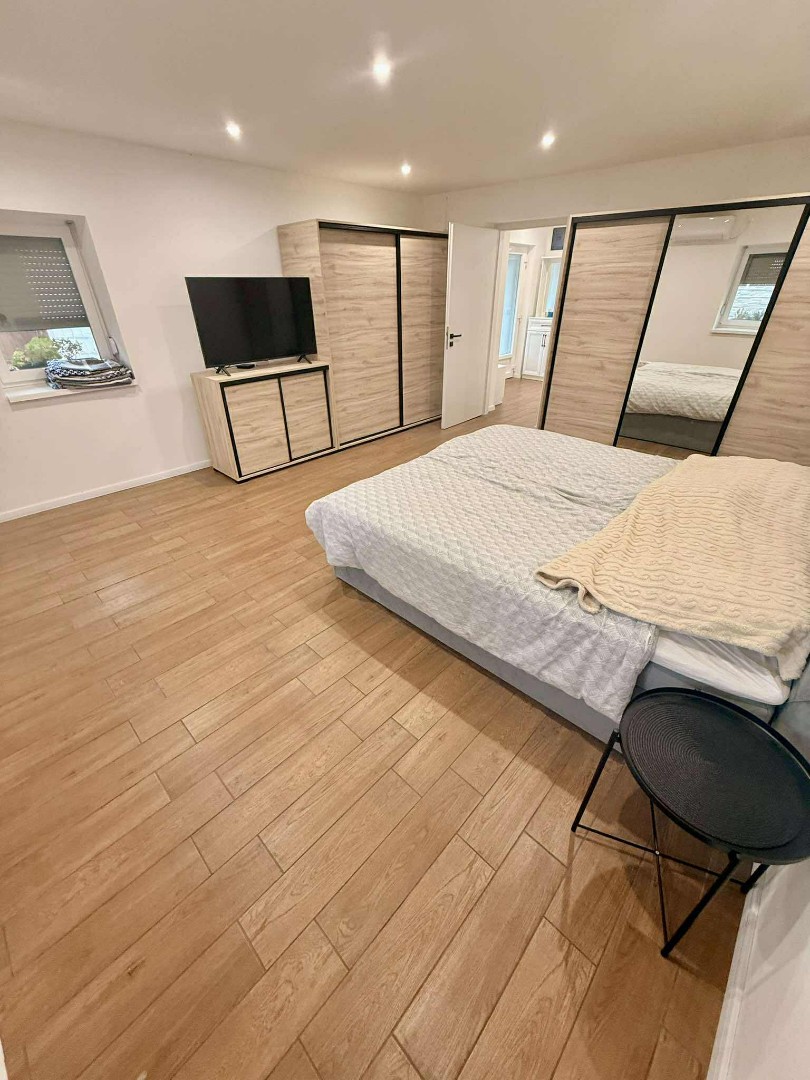 Eladó családi ház Dédestapolcsányon - Kép 19