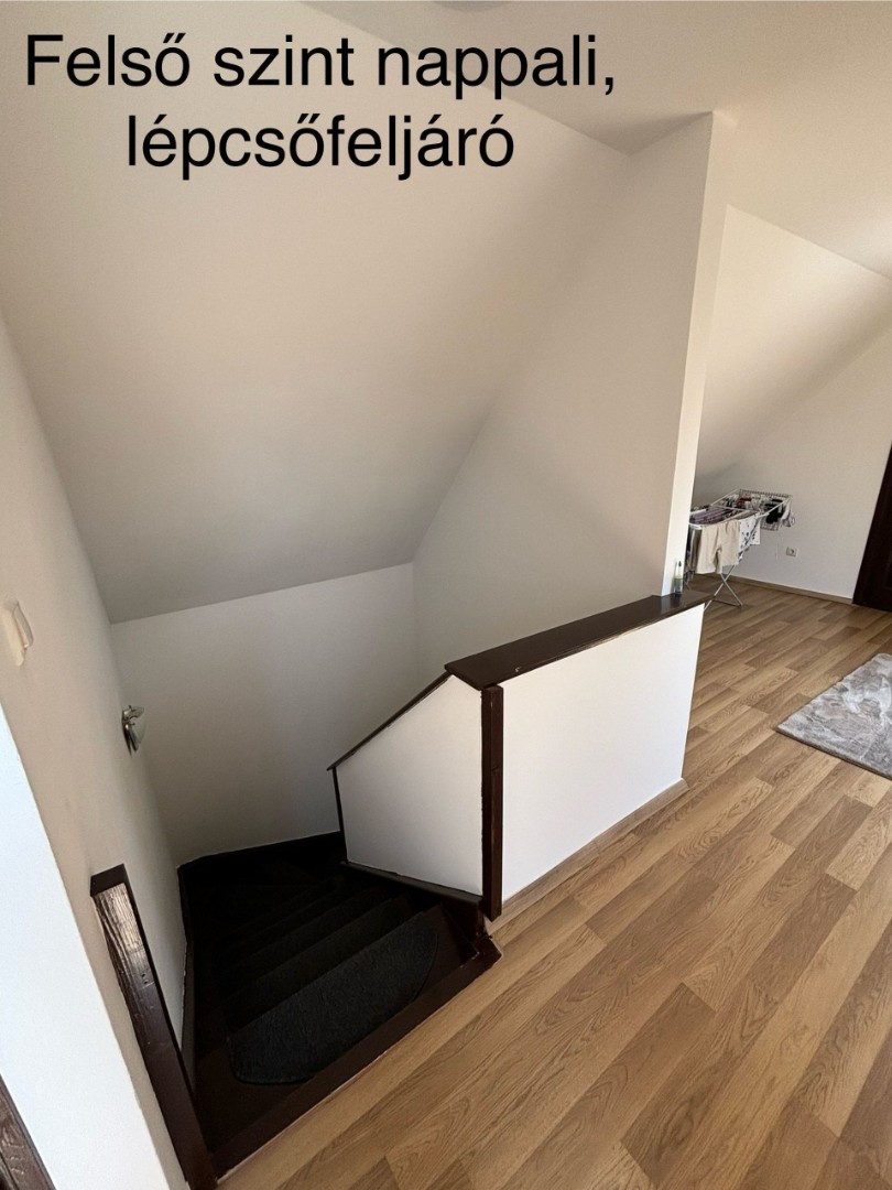 Cserkúton két generációnak alkalmas családi ház eladó - Kép 12