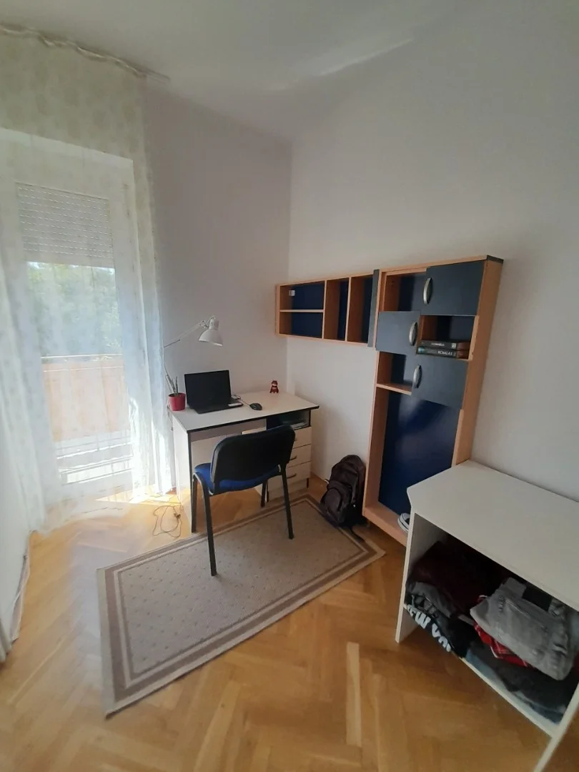 Pécs Egyetemvárosában 1 hálós lakás kiadó - Kép 4