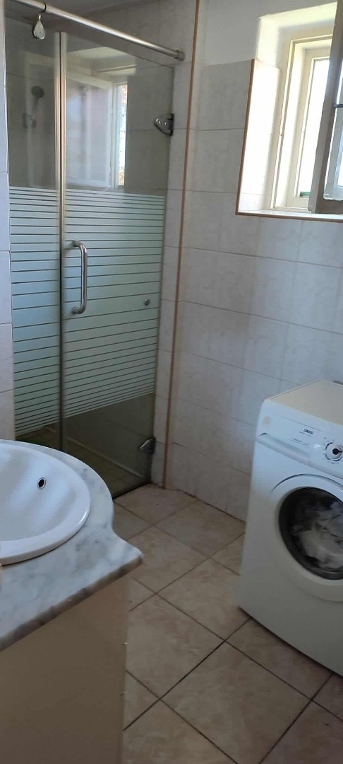 Családi ház eladó - Kép 6