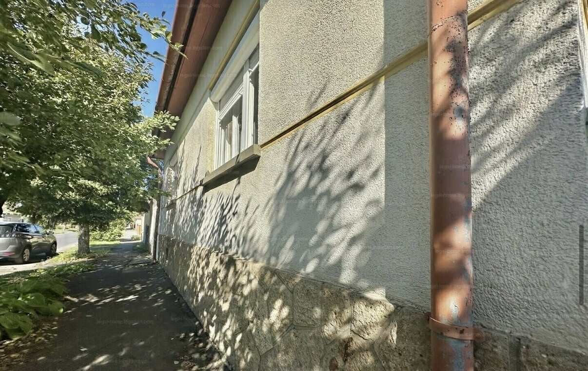 Eladó családi ház Szerencsen - Kép 8