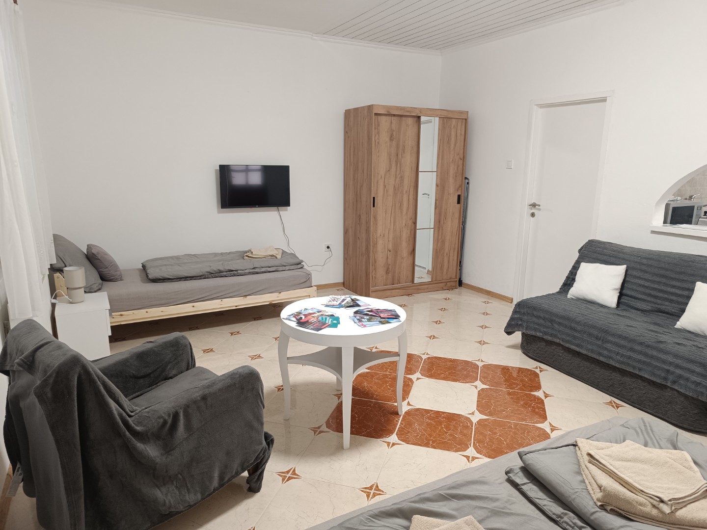 Három lakrészből álló ház Gyulán eladó - Kép 3