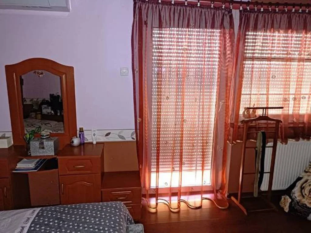 Eladó családi ház Vácon - Kép 16