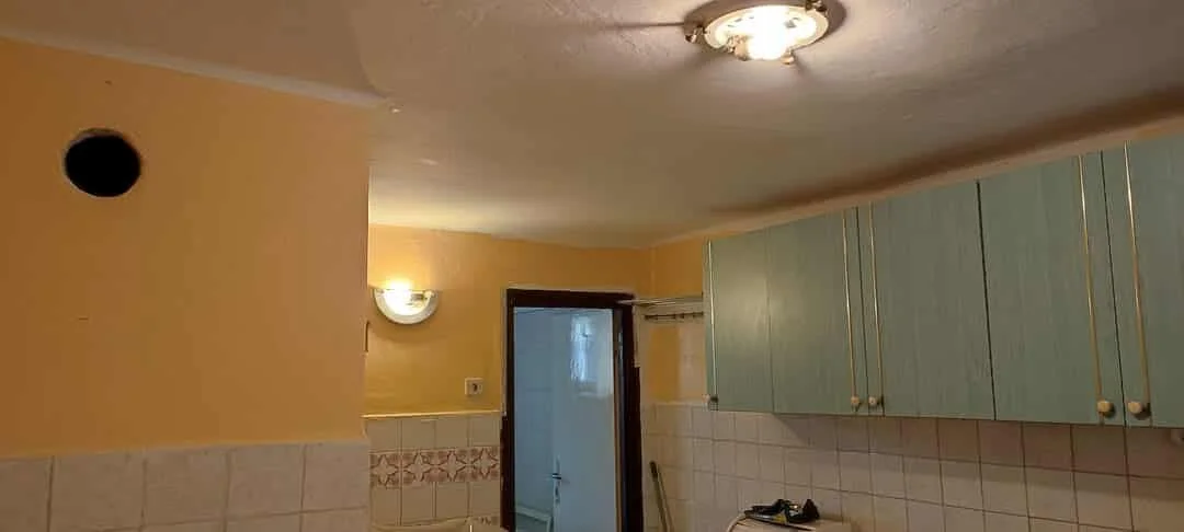 Családi ház eladó - Kép 5