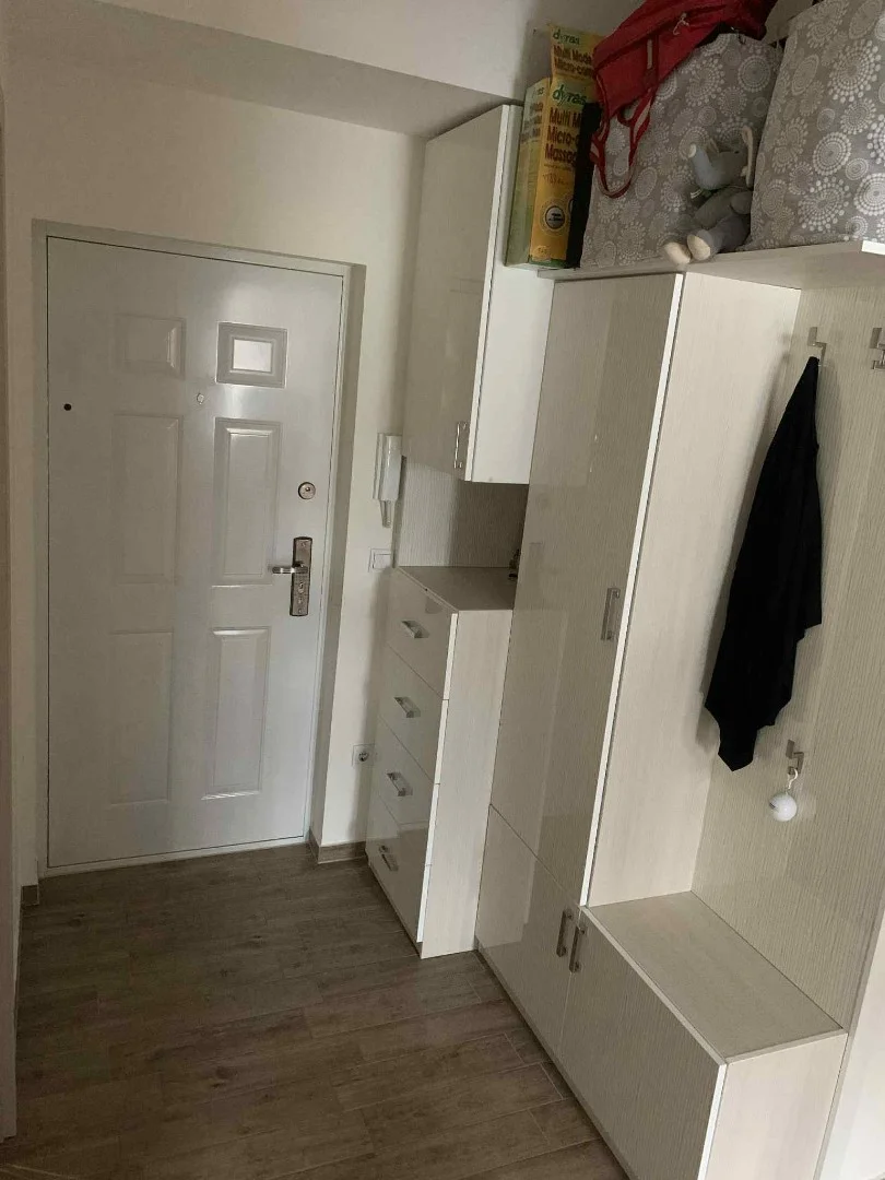 NÍVÓS AMERIKAI KONYHÁS FÖLDSZINTI LAKÁS SAJÁT UDVARRAL. - Kép 7