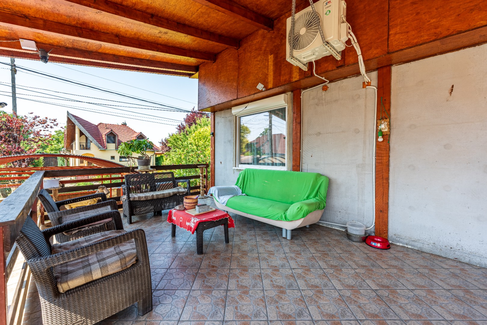 Kétgenerációs Családi Ház Halásztelek Szívében – Vállalkozásra is Ideális! - Kép 4