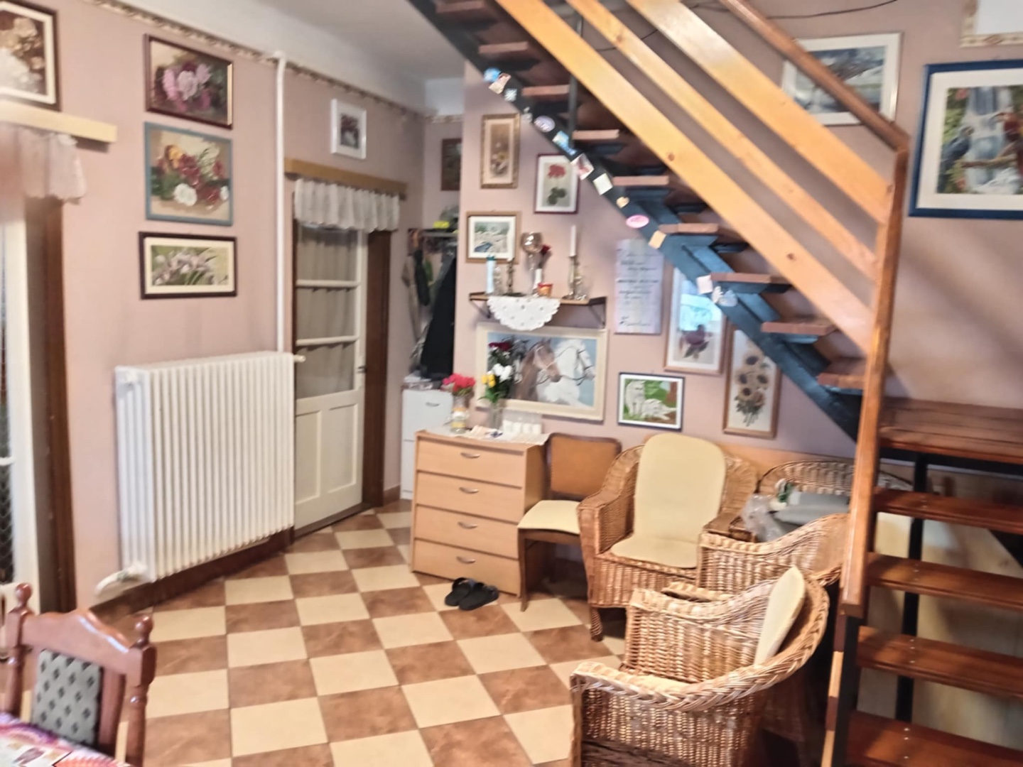 Családi ház eladó! - Kép 5