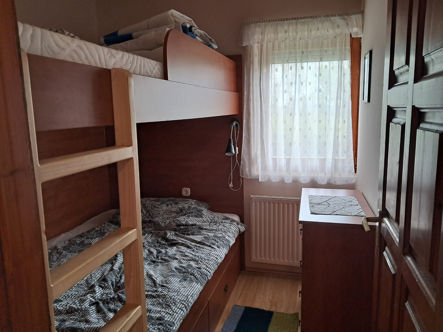Teljesen felszerelt apartman - Kép 8