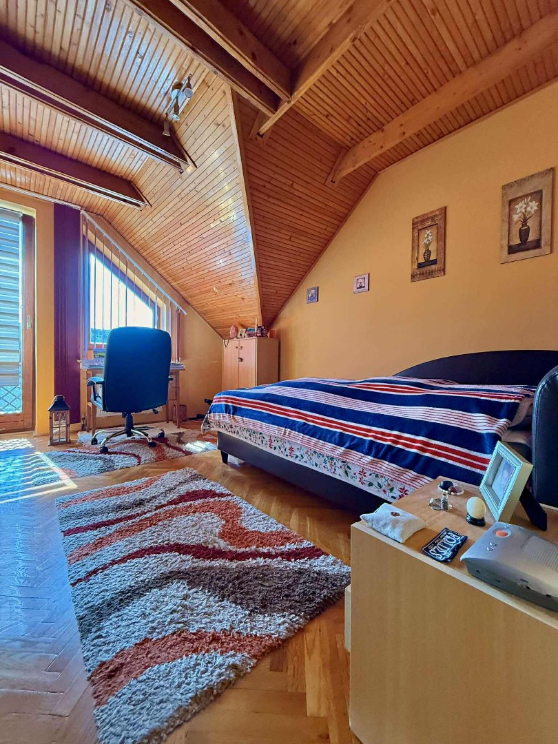 Eladó családi ház Miskolcon - Kép 13