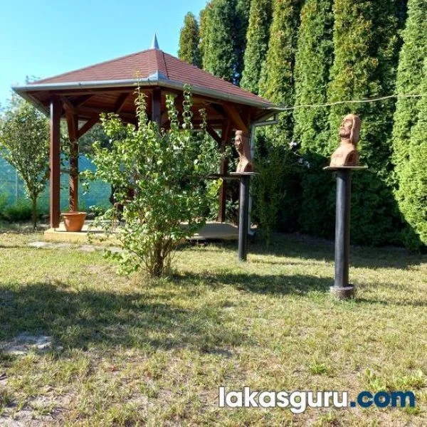 Balatonmáriafürdőn Hangulatos Hétvégi Ház, Gondozott Telken! - Kép 14