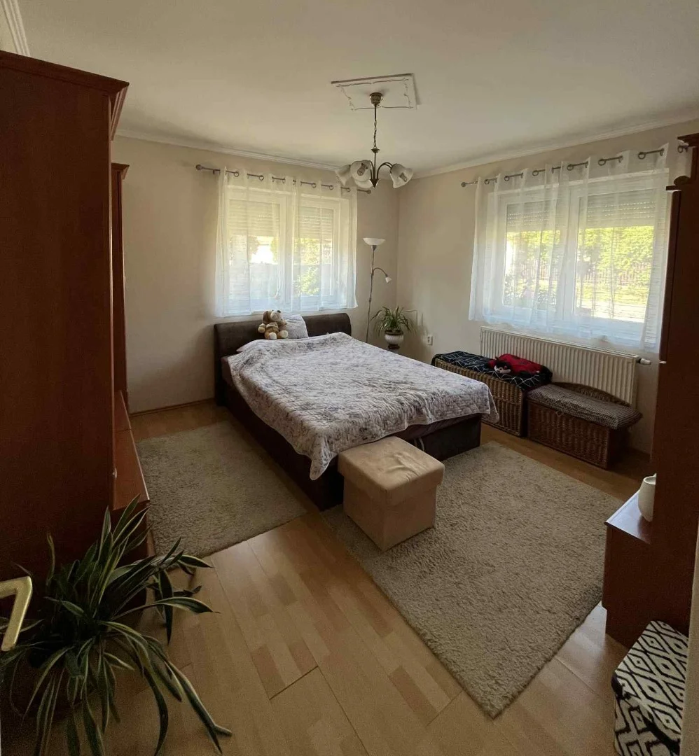 Összkomfortos családiház. - Kép 13