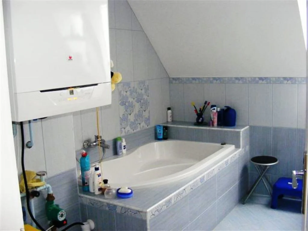 Három generációs családi ház az Almagyar-dombi lakóparkban - Kép 9