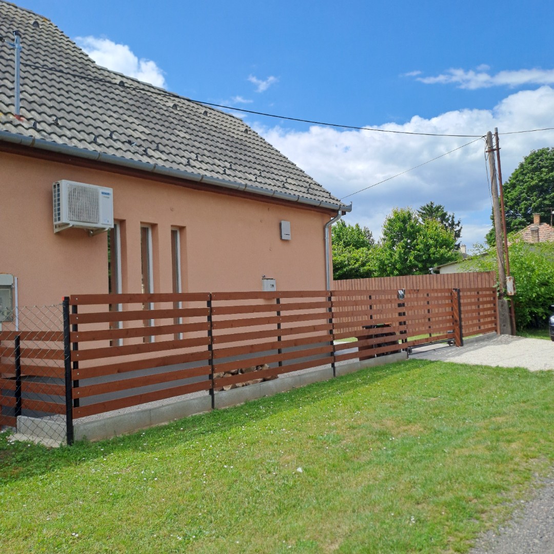 Part közeli házrész Balatonbogáron - Kép 15