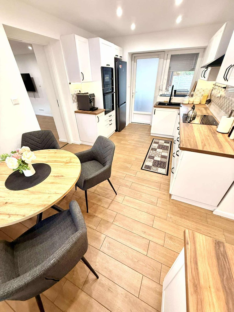 Eladó családi ház Dédestapolcsányon - Kép 14