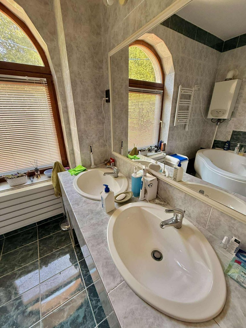 Eladó családi ház Miskolcon - Kép 4