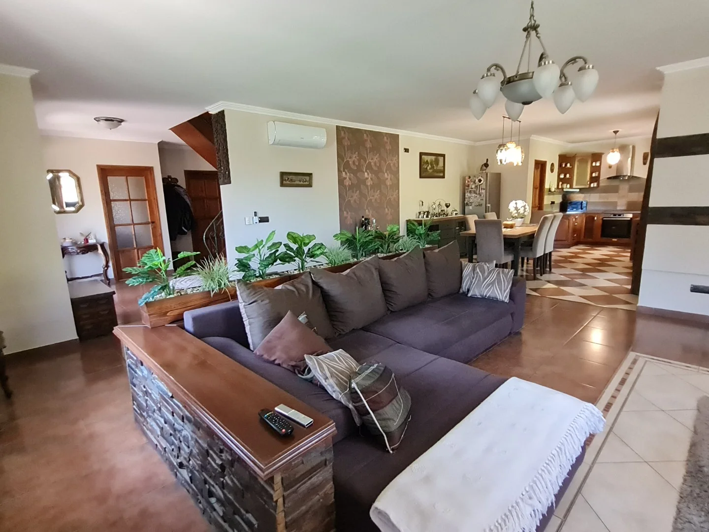 Családi ház eladó, fix hozamú bevétellel Balaton közelében! Kivételes, exkluzív ajánlat Polgárdiban! - Kép 9