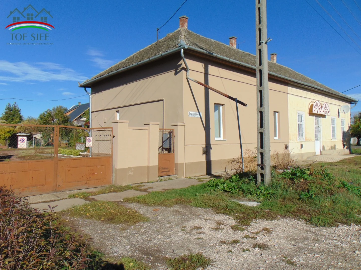 Kunhegyesen családi ház eladó (idn231028)