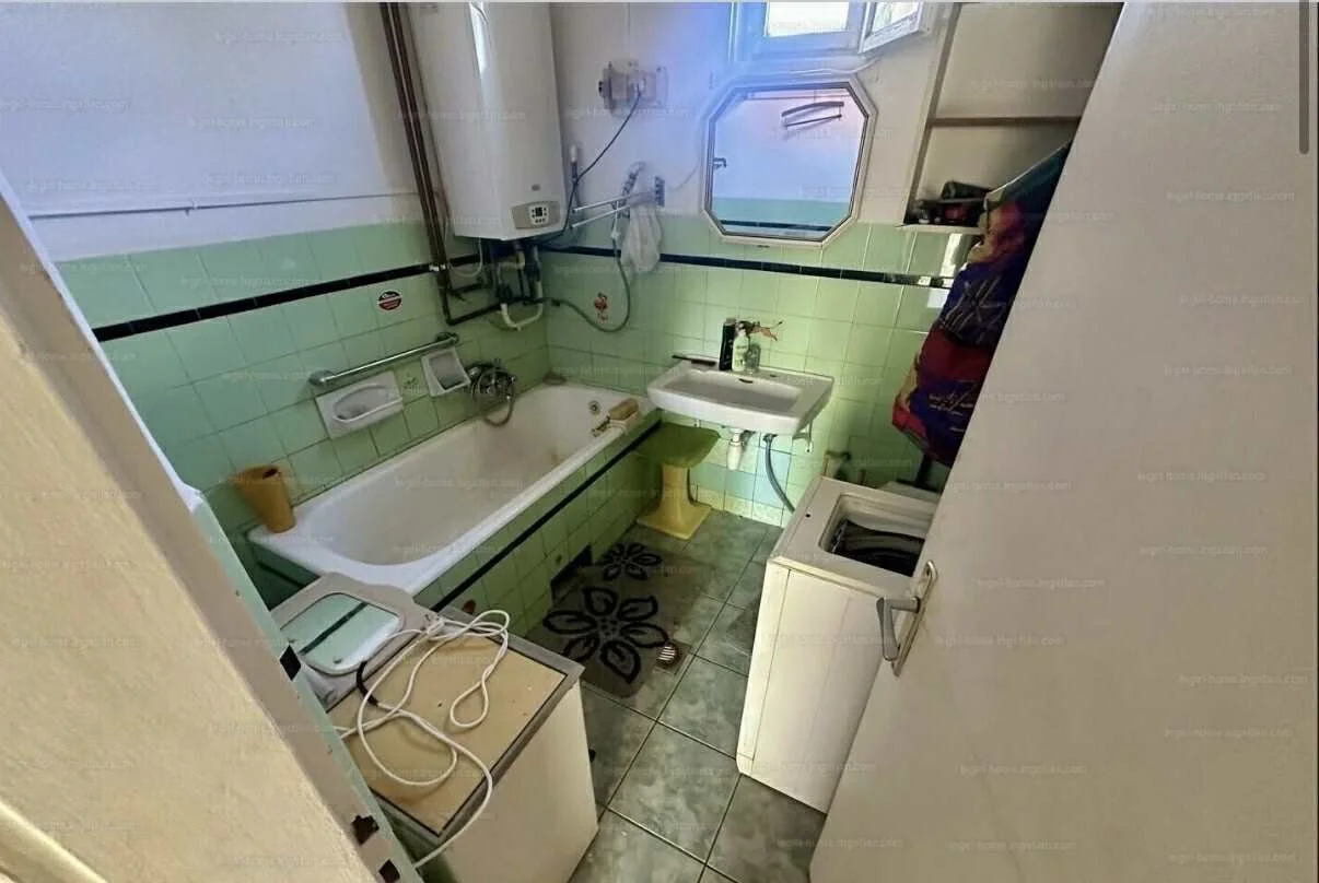 Eladó családi ház Szerencsen - Kép 10