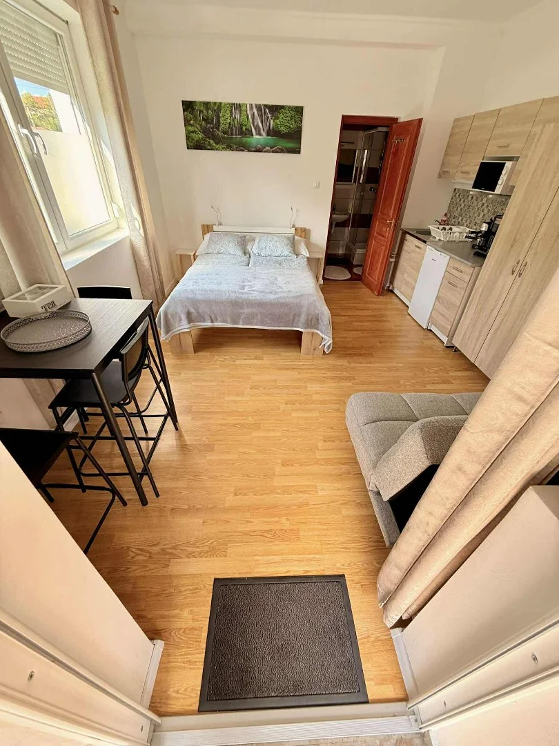 Eladó családi ház Dédestapolcsányon - Kép 7