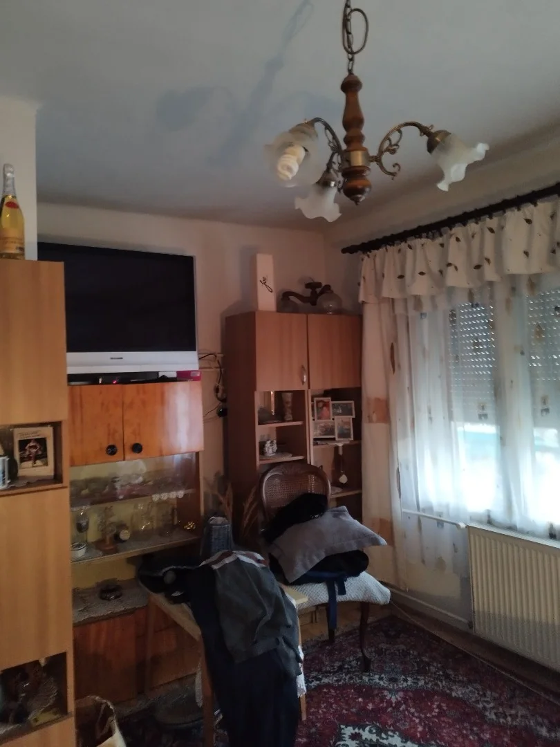 Felújított, bővített ház - Kép 13