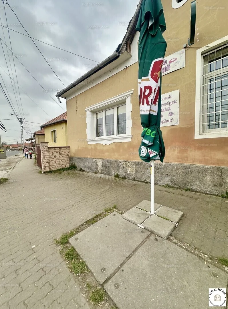 Eladó étterem, bisztró iroda / üzlet / kereskedelmi / szolgáltató Izsófalvan - Kép 17