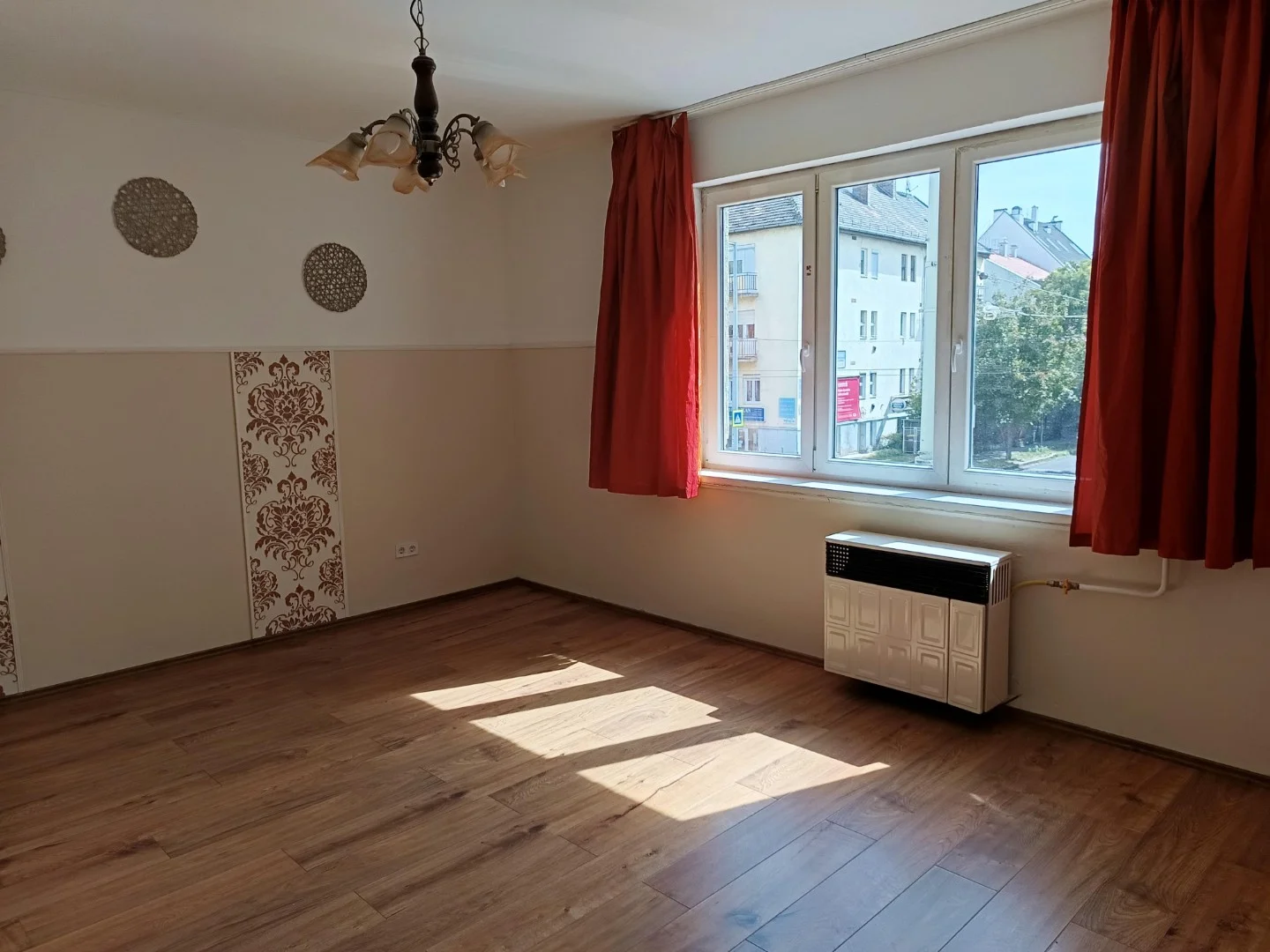 Felújított téglalakás Újbudán eladó - Kép 3