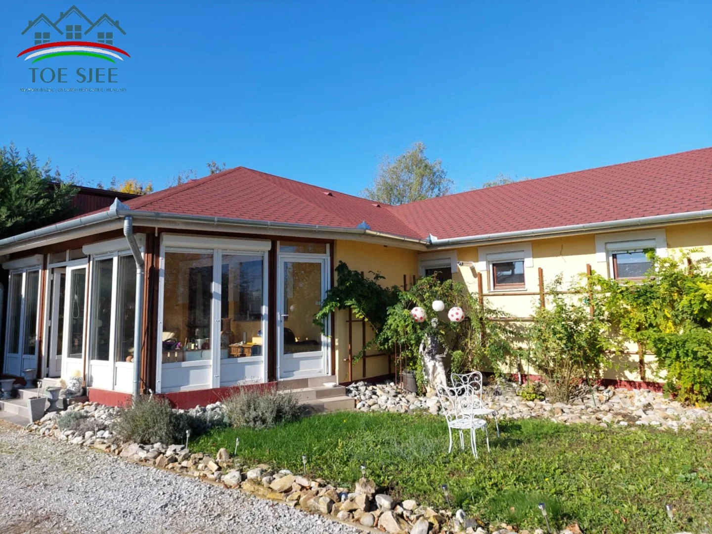 Tiszaderzsen családi ház hatalmas telekkel eladó (idn241104) - Kép 2