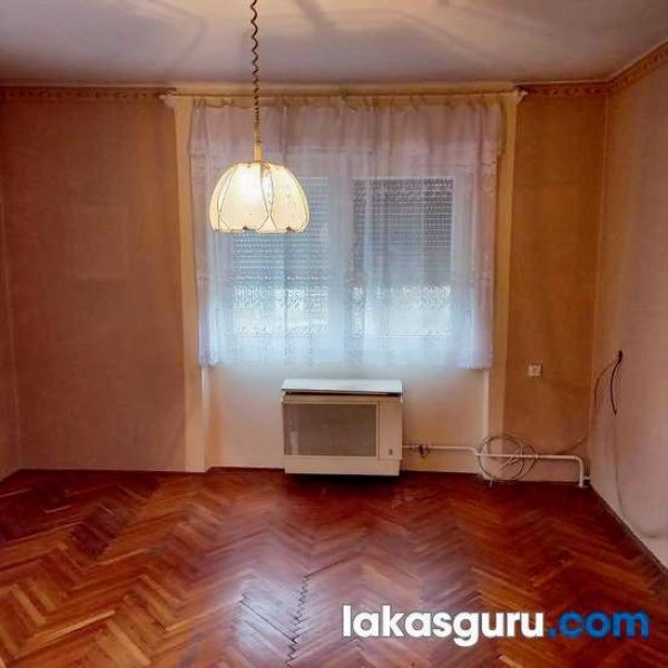 Kétszintes Családi Ház Nagykapornak Csendes Utcájában! - Kép 3