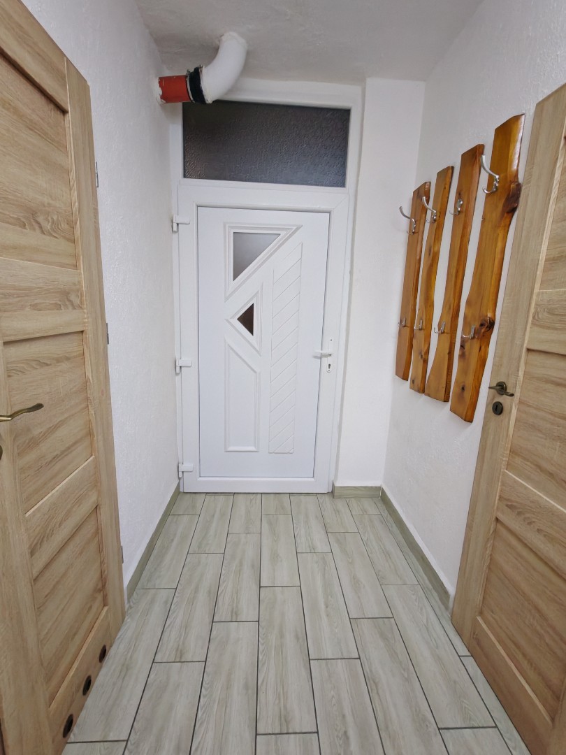 Eger, Deák Ferenc úton 2.5 szobás erkélyes felújított lakás eladó! - Kép 7