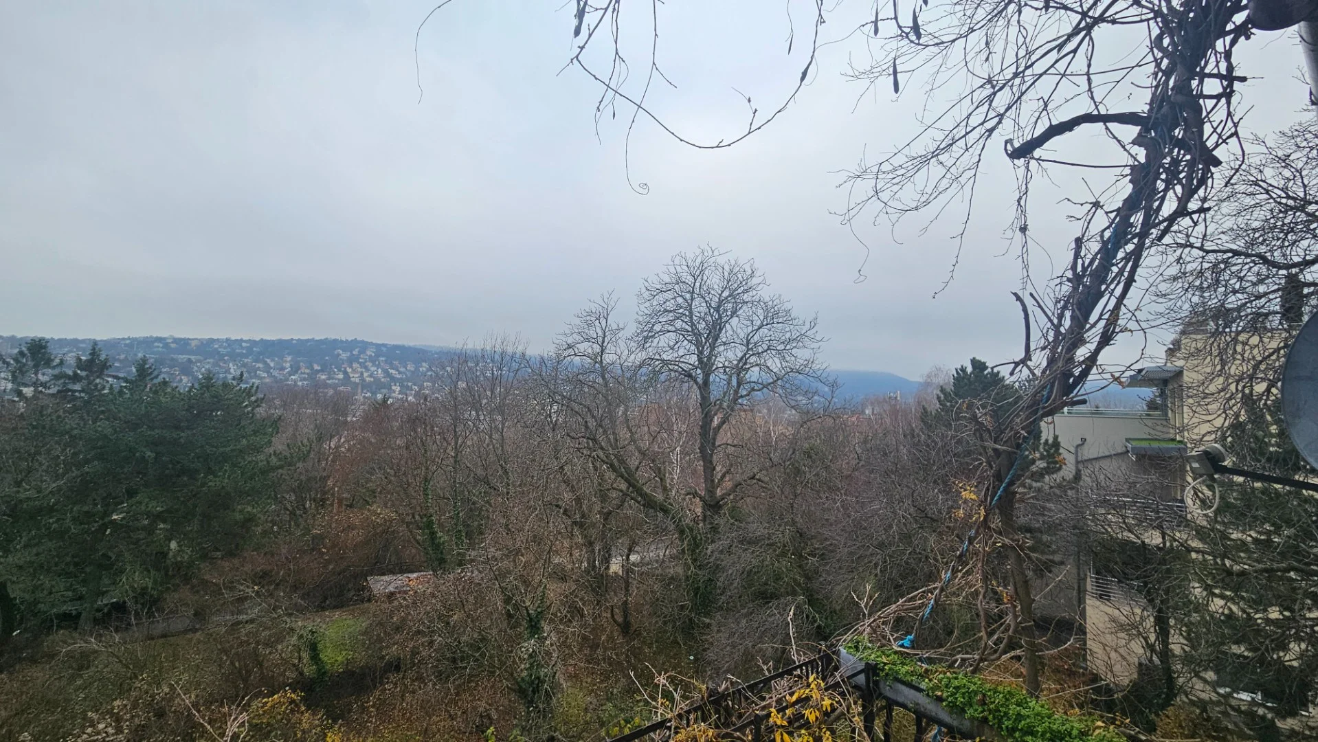 Villalakás - Kép 19