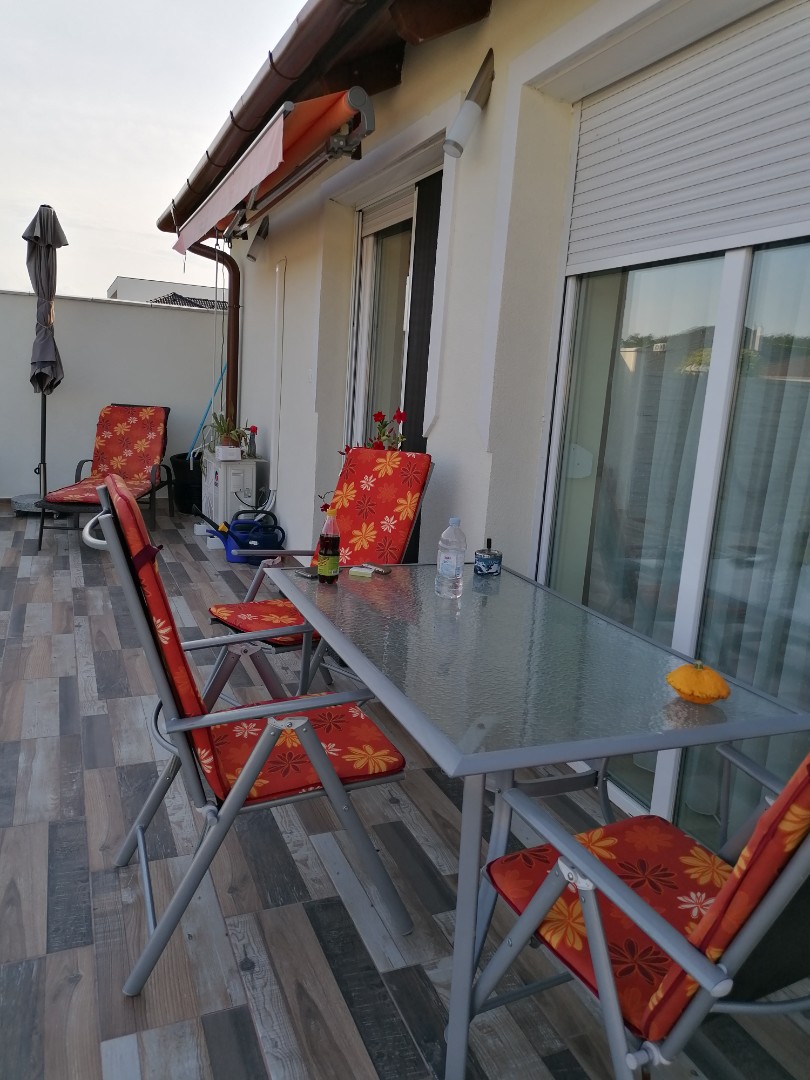 hőszivattyús újszerű ház - Kép 15