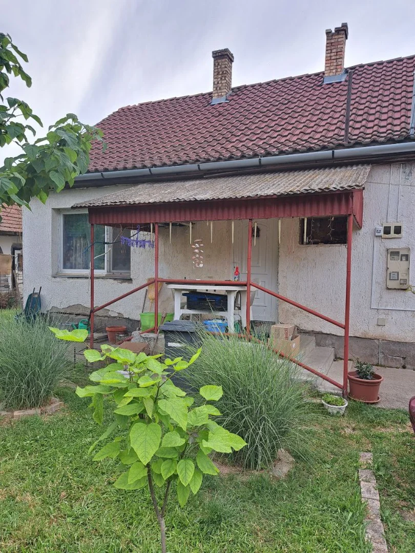 Eladó családi ház Erdőteleken - Kép 2