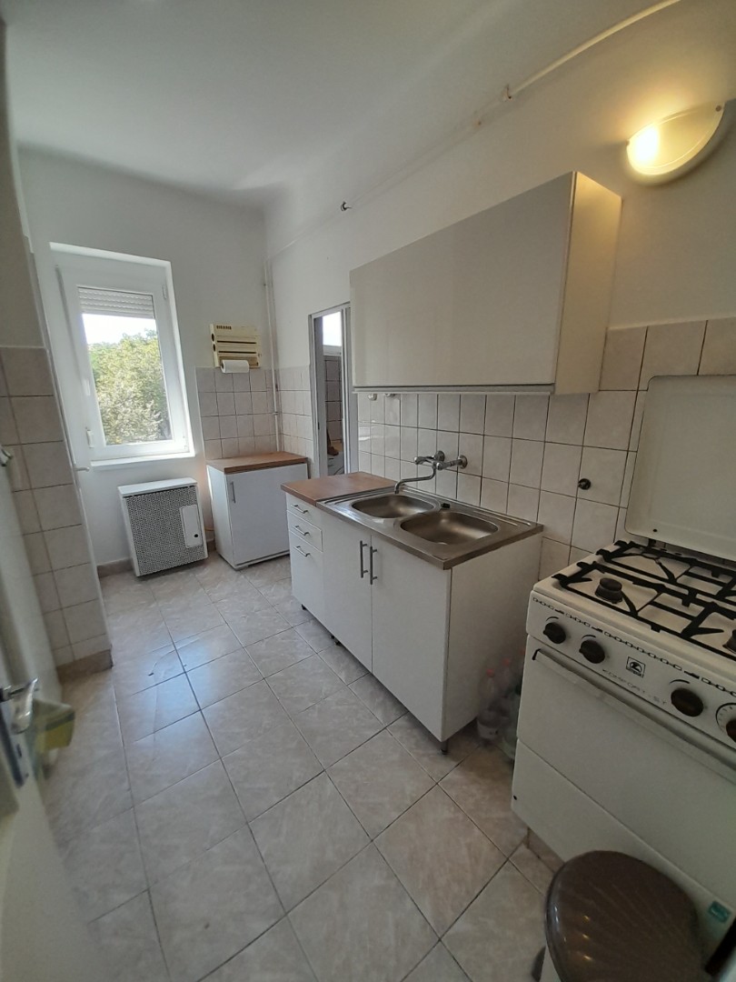 Pécs Egyetemvárosában 1 hálós lakás kiadó - Kép 6