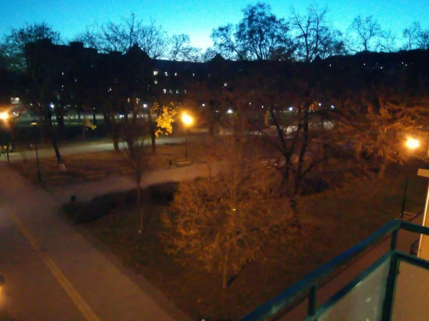 Szekszárdon a belvárosban garzon eladó! - Kép 8