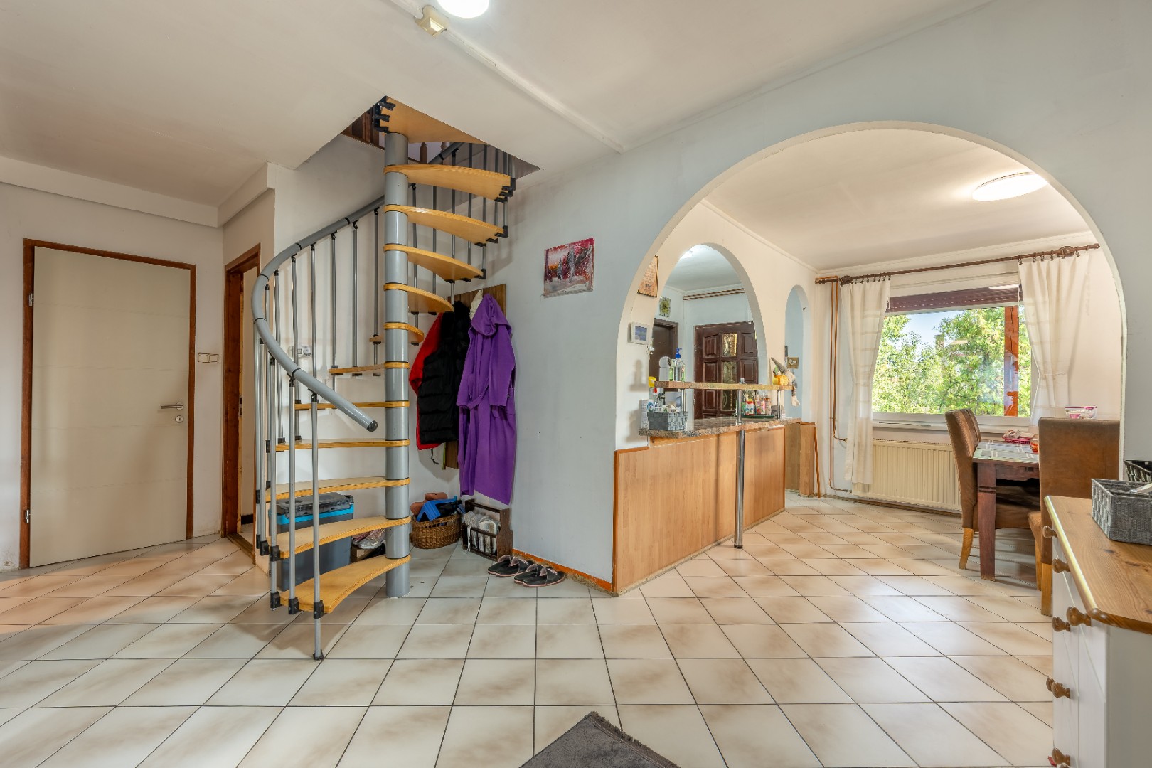 Kétgenerációs Családi Ház Halásztelek Szívében – Vállalkozásra is Ideális! - Kép 9