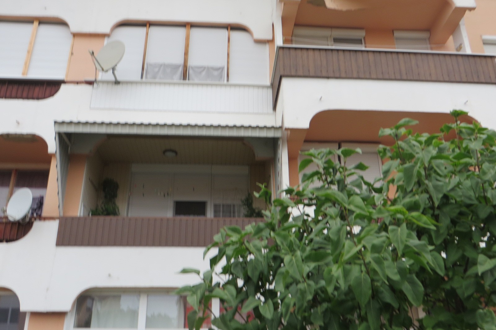 Vásárosnamény főterén 2 +1 szobás lakás e l a d ó