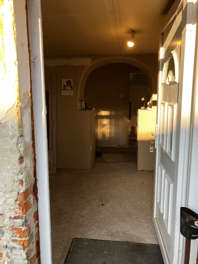 Félig felújított ingatlan - Kép 13