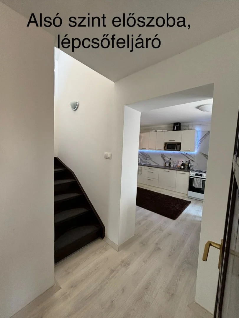 Cserkúton két generációnak alkalmas családi ház eladó - Kép 9