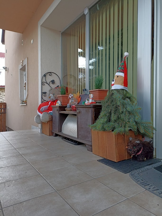 Veszprém Völgyhídnál családi ház - Kép 9