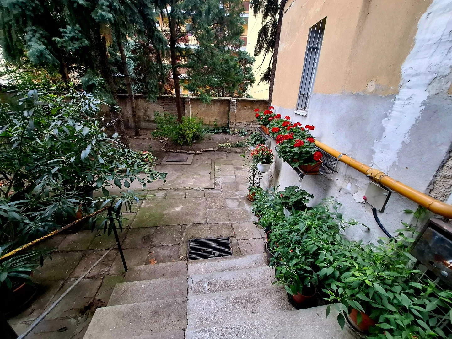 Eladó tégla lakás Budapest 10. ker.en - Kép 15