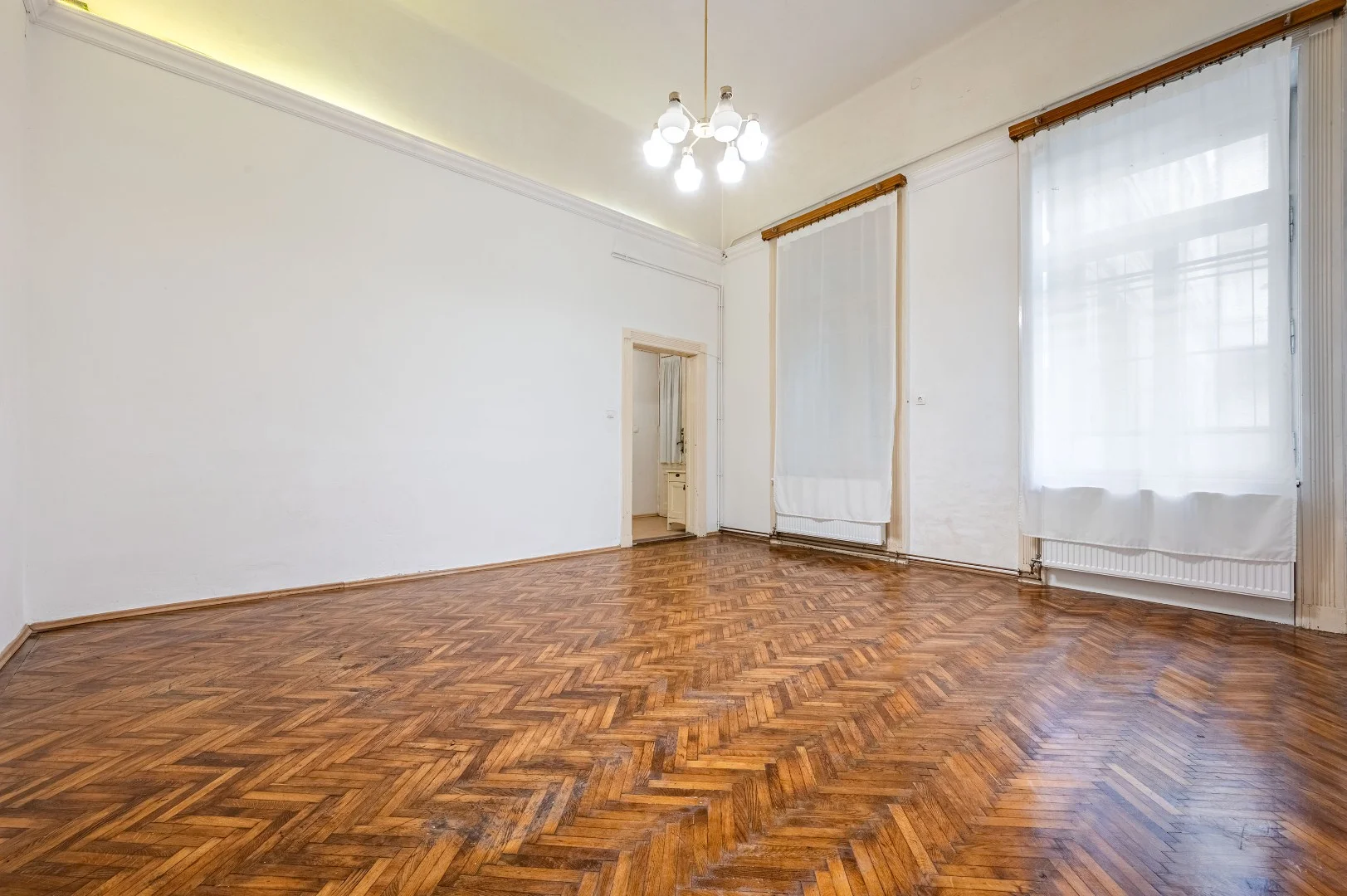 Eladó egy 71 m²-es, 2 szobás lakás a XI. Bartók Béla úton a Gellért tér mellett! - Kép 5