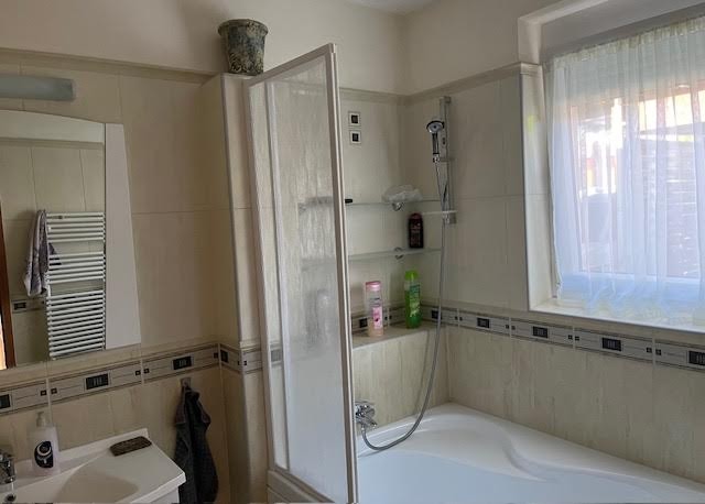 Eladó - Keszthely, lakás 3 családos házban, különbejárat, külön gáz, víz, villany mérő. - Kép 7