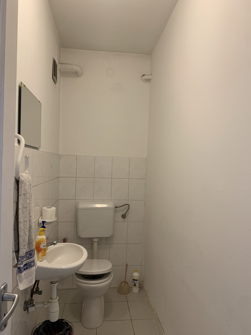 Egerben a Kertész úton földszinti két utca felőli bejárattal 54 nm-es üzlethelyiség eladó! - Kép 5