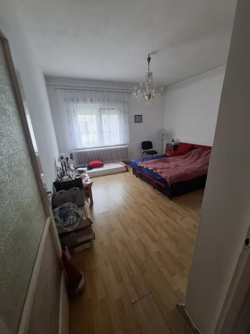 Eladó családi ház Siklóson - Kép 10