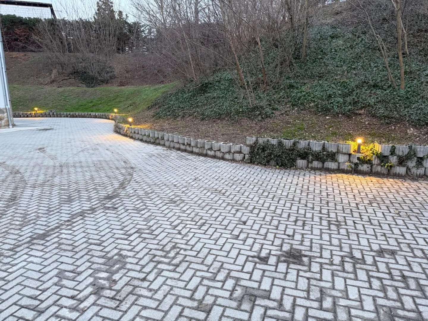 Feújított ház - Kép 2