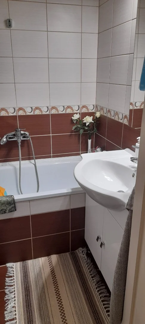 Felújitott lakás Székesfehérváron közel a belvároshoz - Kép 3