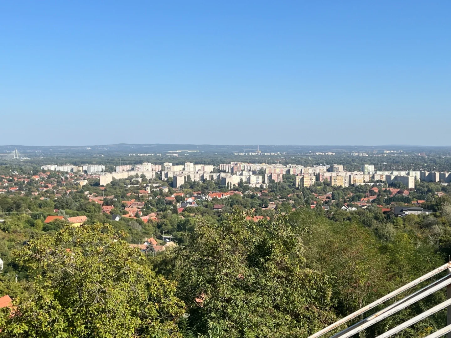 Eladó családi ház Budapest 03. ker.en - Kép 10