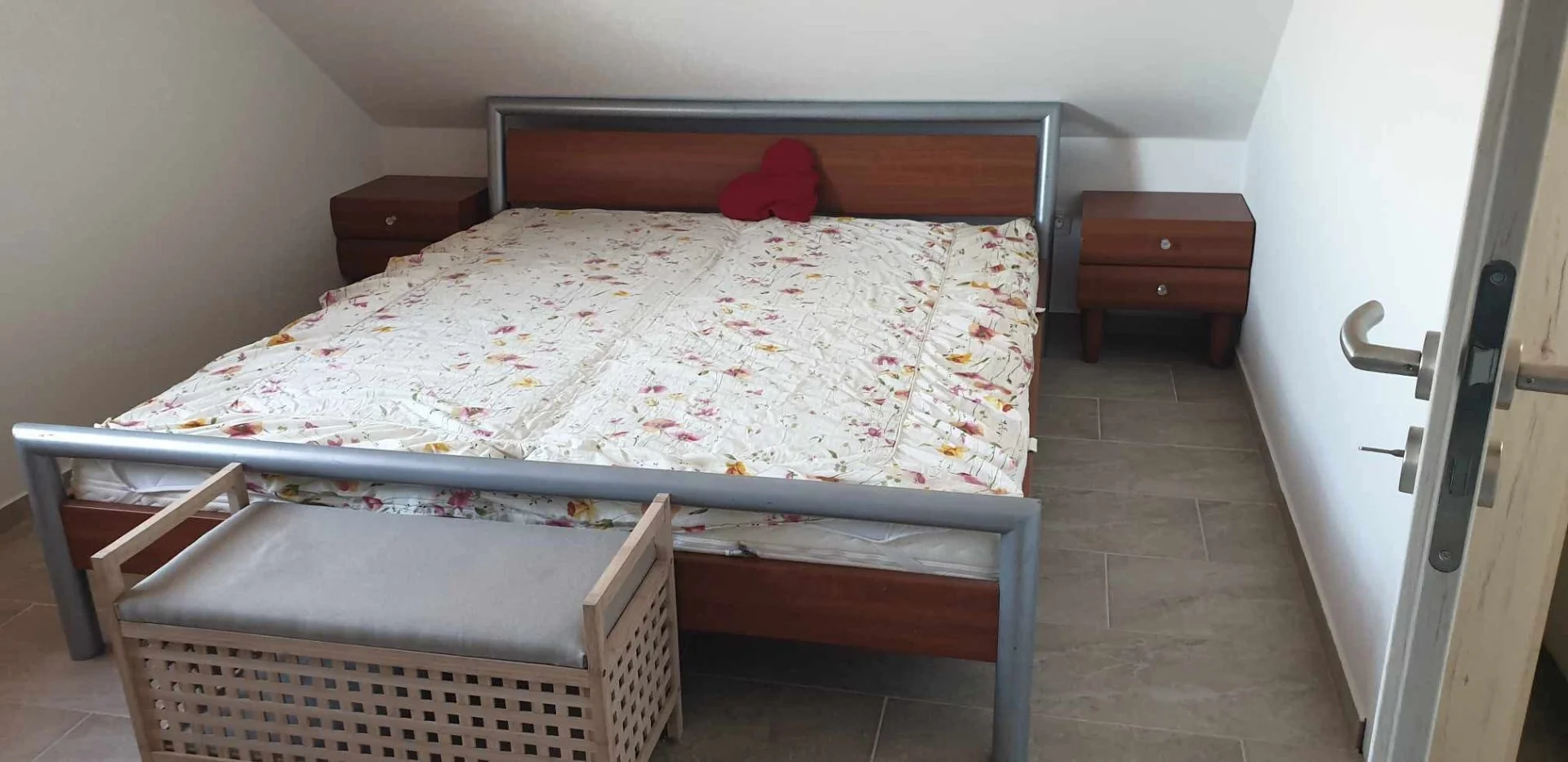 Kiadó tégla lakás Alsópáhokon - Kép 9